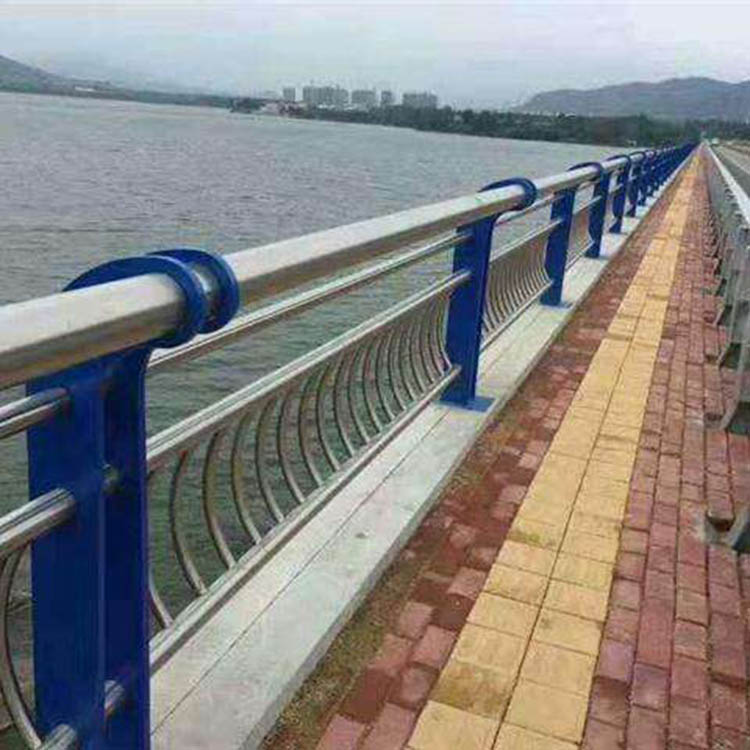 河道護(hù)欄