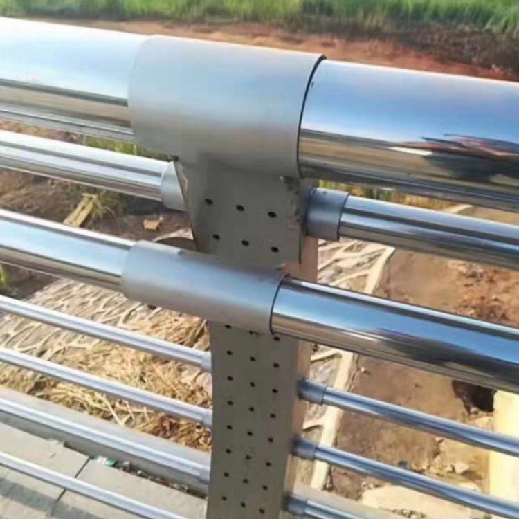 不銹鋼護(hù)欄